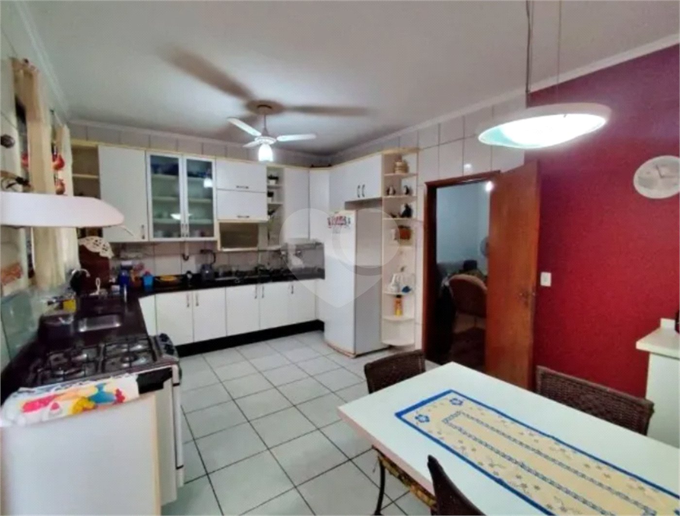 Casa à venda com 3 quartos, sendo 1 suíte, em Parque dos Bandeirantes, Ribeirão Preto, SP