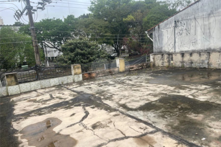 Terreno à venda com 2 quartos em Vila Gomes, São Paulo, SP