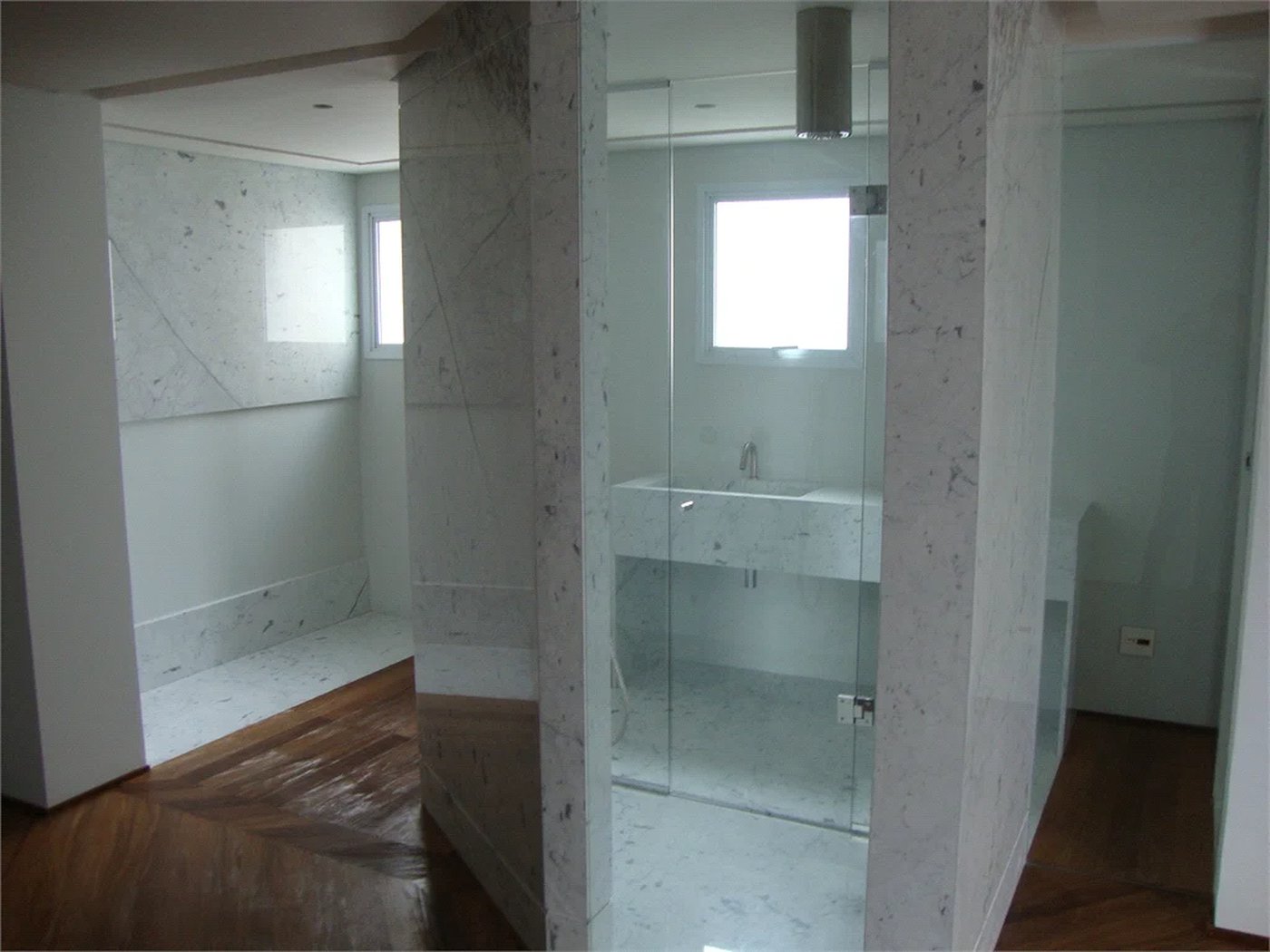 Apartamento à venda com 4 suítes em Jardim Fonte do Morumbi, São Paulo, SP