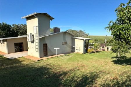 Chácara à venda com 3 quartos, sendo 1 suíte, em Pedro Juan Caballero, Amambay