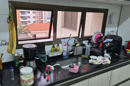 Apartamento à venda ou para alugar com 3 quartos, sendo 1 suíte, em Vila Regente Feijó, São Paulo, SP