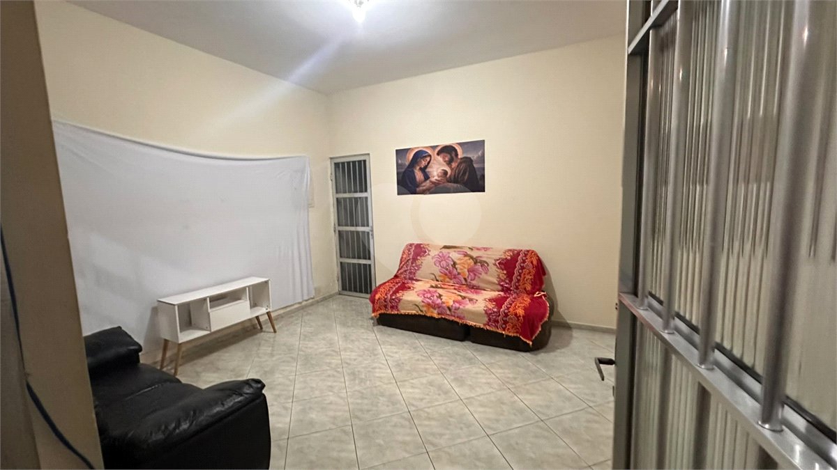Sobrado à venda com 2 quartos, sendo 1 suíte, no Brasilândia, São Paulo, SP