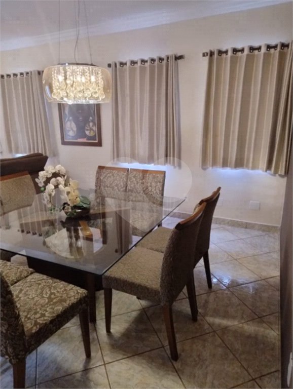Sobrado à venda com 5 quartos, sendo 3 suítes, em Ribeirânia, Ribeirão Preto, SP