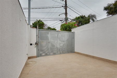 Sobrado à venda com 2 quartos, sendo 1 suíte,  em Jardim Prudência, São Paulo, SP
