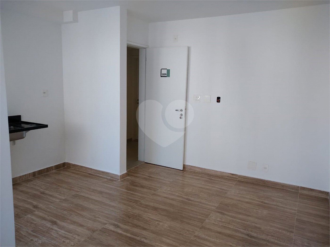 Apartamento para alugar com 2 quartos, sendo 1 suíte, em Jardim Europa, São Paulo, SP