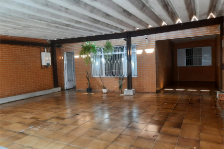 Casa Térrea à venda com 3 quartos, sendo 2 suítes,  em Vila Mazzei, São Paulo, SP