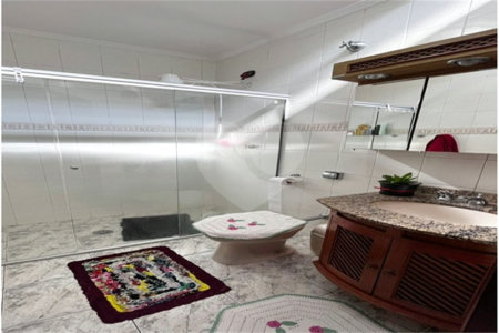Casa à venda com 3 quartos, sendo 1 suíte, em Vila Boaçava, São Paulo, SP