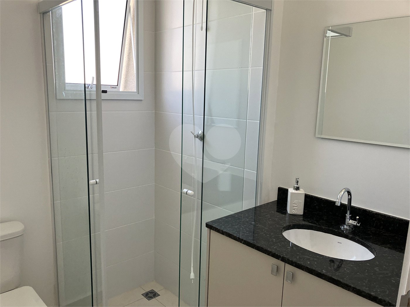 Apartamento à venda com 3 quartos, sendo 1 suíte, em Bairro da Vossoroca, Sorocaba, SP