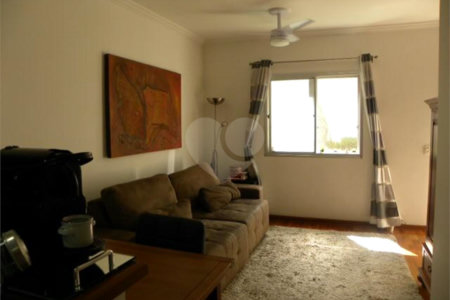 Casa à venda com 3 quartos, sendo 1 suíte, no condomínio Villas de São Francisco, São Paulo - SP