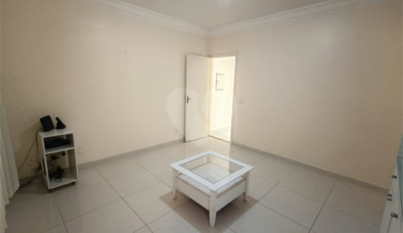 Casa à venda com 3 quartos, sendo 2 suítes,  em Chácara Jafet, Mogi das Cruzes, SP