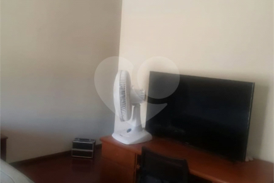 Sobrado à venda com 3 quartos, sendo 1 suíte, em Tremembé, São Paulo, SP