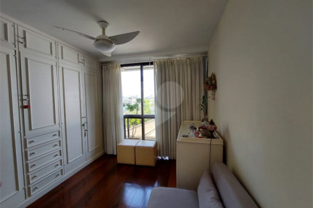 Cobertura à venda com 4 quartos, sendo 1 suíte, em Tijuca, Rio de Janeiro, RJ