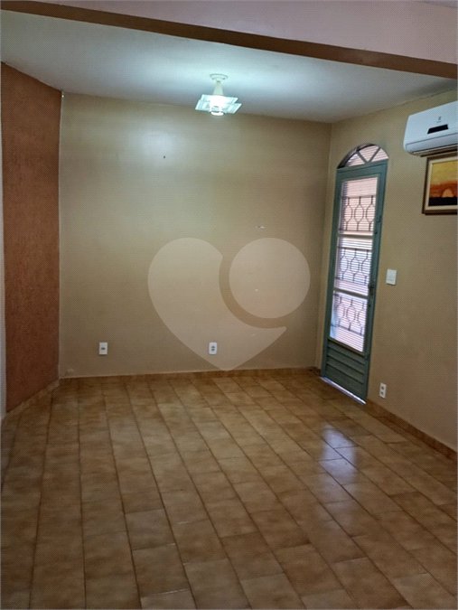 Casa à venda com 3 quartos em Geraldo Correia de Carvalho, Ribeirão Preto, SP