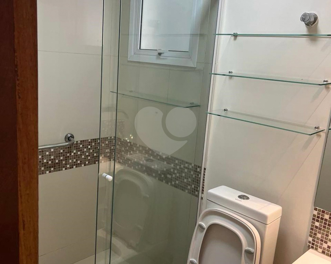 Apartamento à venda com 3 quartos, sendo 1 suíte, no Centro, Itapetininga, SP