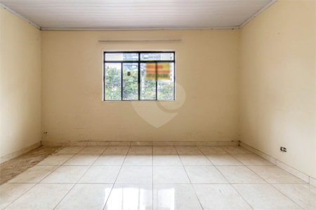 Sobrado à venda com 3 quartos em Vila Olímpia, São Paulo, SP