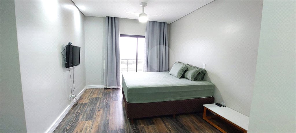 Casa para alugar com 5 quartos, sendo 1 suíte, no condomínio Figueira Garden, Atibaia - SP