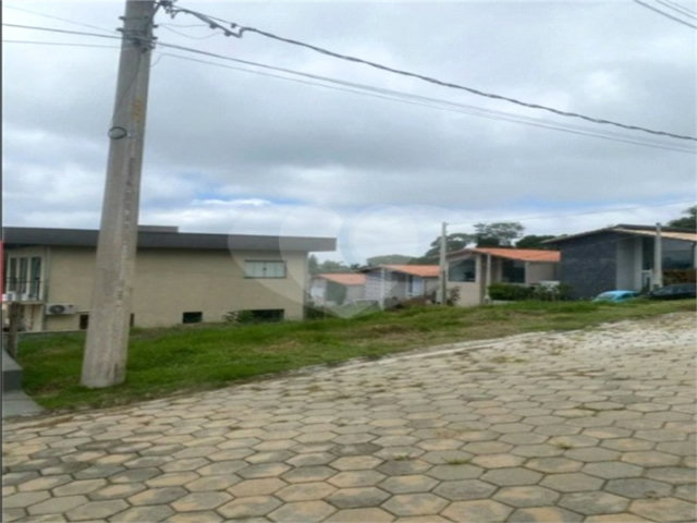 Terreno à venda no condomínio Águas de São Pedro, Mairiporã - SP