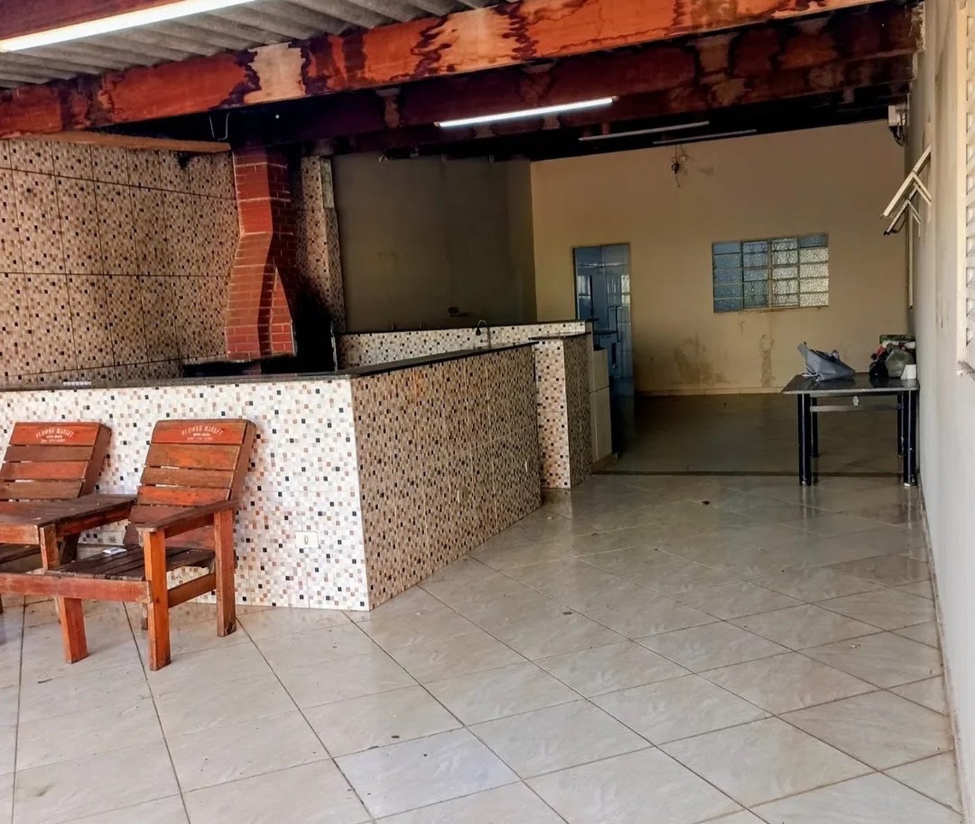 Casa à venda com 2 quartos, sendo 1 suíte,  em Jardim Paranapunga, Três Lagoas, MS