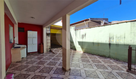Casa à venda com 5 quartos em Ivoturucaia, Jundiaí, SP