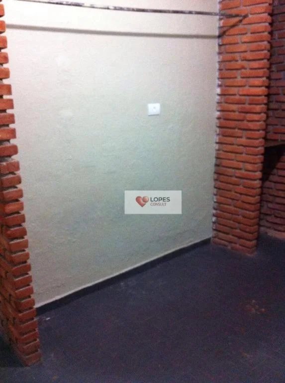 Sobrado à venda com 3 quartos, sendo 1 suíte,  em Jardim das Palmas, São Paulo, SP