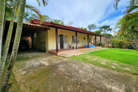 Casa à venda com 3 quartos, sendo 1 suíte, em Vista Alegre, Vinhedo, SP
