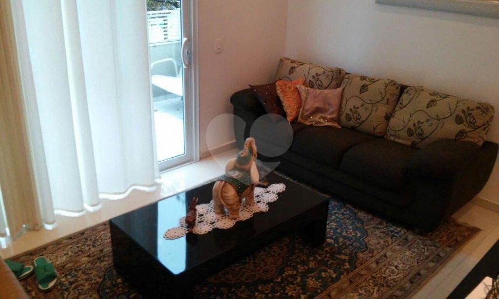 Casa à venda com 6 quartos, sendo 3 suítes,  em Santana, São Paulo, SP