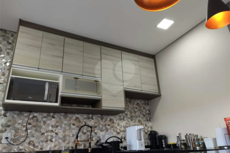 Casa à venda com 3 quartos, sendo 1 suíte, em Residencial Vila dos Eucaliptos, Salto, SP