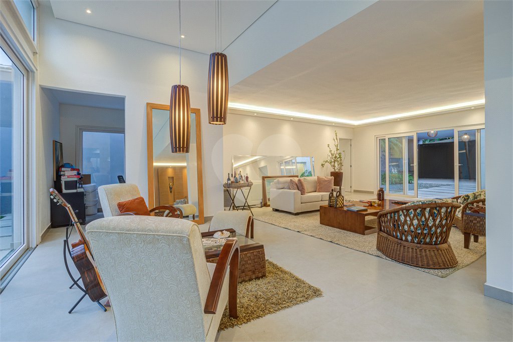 Casa Térrea à venda com 4 suítes em Alto da Boa Vista, São Paulo, SP