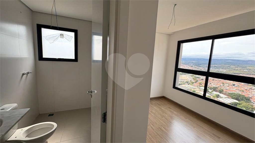 Apartamento à venda com 3 suítes em Jardim Maria José, Votorantim, SP