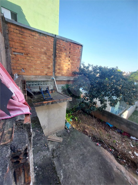Sobrado à venda com 8 quartos no Brasilândia, São Paulo, SP