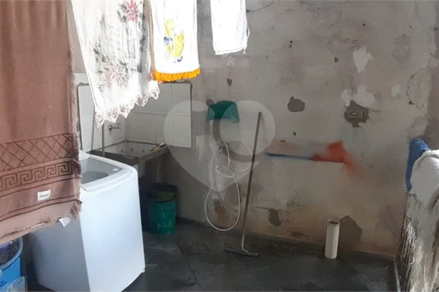 Sobrado à venda com 4 quartos, sendo 2 suítes, em Tremembé, São Paulo, SP