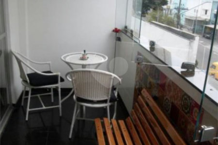 Apartamento à venda com 3 quartos, sendo 1 suíte,  em Pinheiros, São Paulo, SP