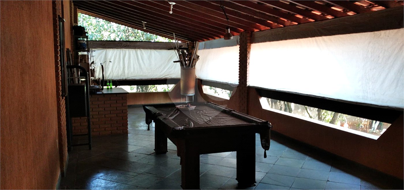 Chácara à venda com 2 quartos no Centro, Araçoiaba da Serra, SP