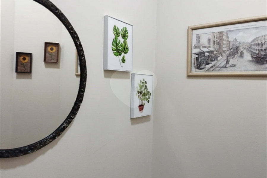 Casa à venda com 3 quartos, sendo 1 suíte, no condomínio Residencial Jardim das Palmas, São Paulo - SP