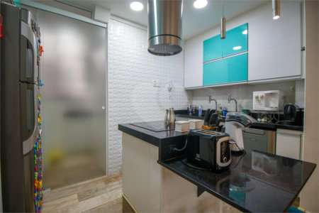 Apartamento à venda com 3 quartos, sendo 2 suítes,  em Tijuca, Rio de Janeiro, RJ