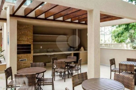 Apartamento à venda com 2 quartos, sendo 1 suíte, em Rio Comprido, Rio de Janeiro, RJ