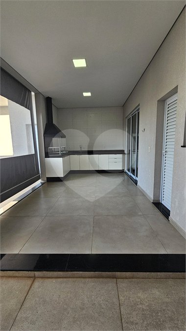 Casa para alugar com 3 suítes no condomínio Dona Lucila, Indaiatuba - SP