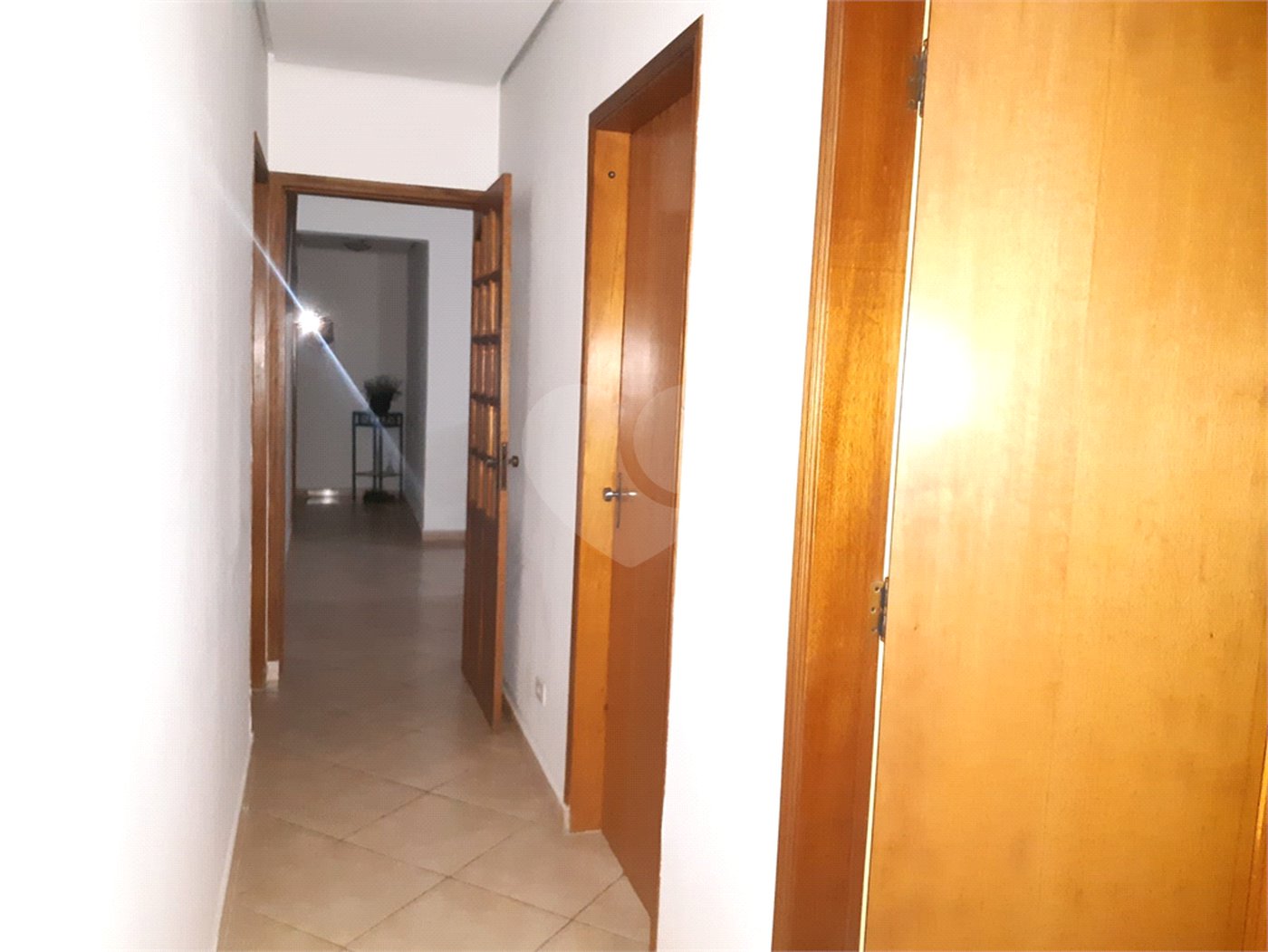 Apartamento à venda com 3 quartos, sendo 2 suítes, em Pinheiros, São Paulo, SP