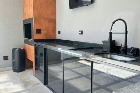Casa com 3 dormitórios para alugar, 170 m² por R$ 13.740,00/mês - Gonzaga - Santos/SP