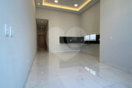 Casa Térrea à venda com 3 quartos, sendo 1 suíte, em Ponte Nova, Várzea Grande, MT