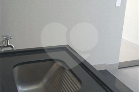 Casa à venda com 3 suítes no condomínio Jardim Residencial Dona Lucilla, Indaiatuba - SP