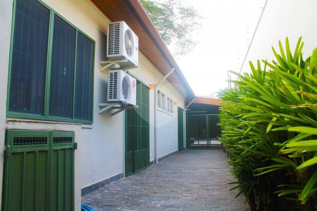 Casa Térrea à venda com 3 suítes em Alto da Boa Vista, São Paulo, SP