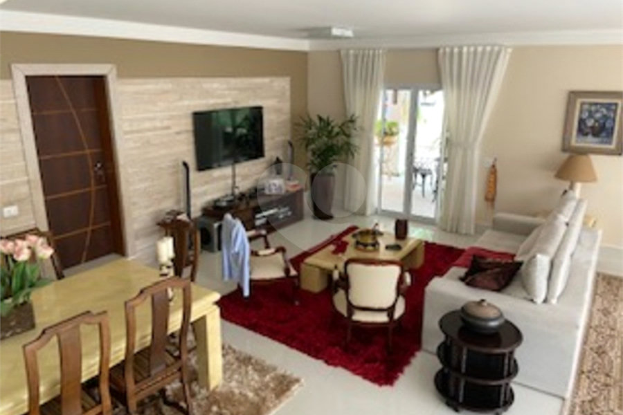 Casa à venda com 4 suítes no condomínio Parque Imperial da Cantareira, Mairiporã - SP