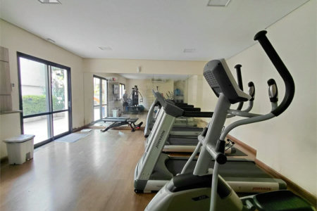 Apartamento à venda com 3 suítes em Vila Romana, São Paulo, SP