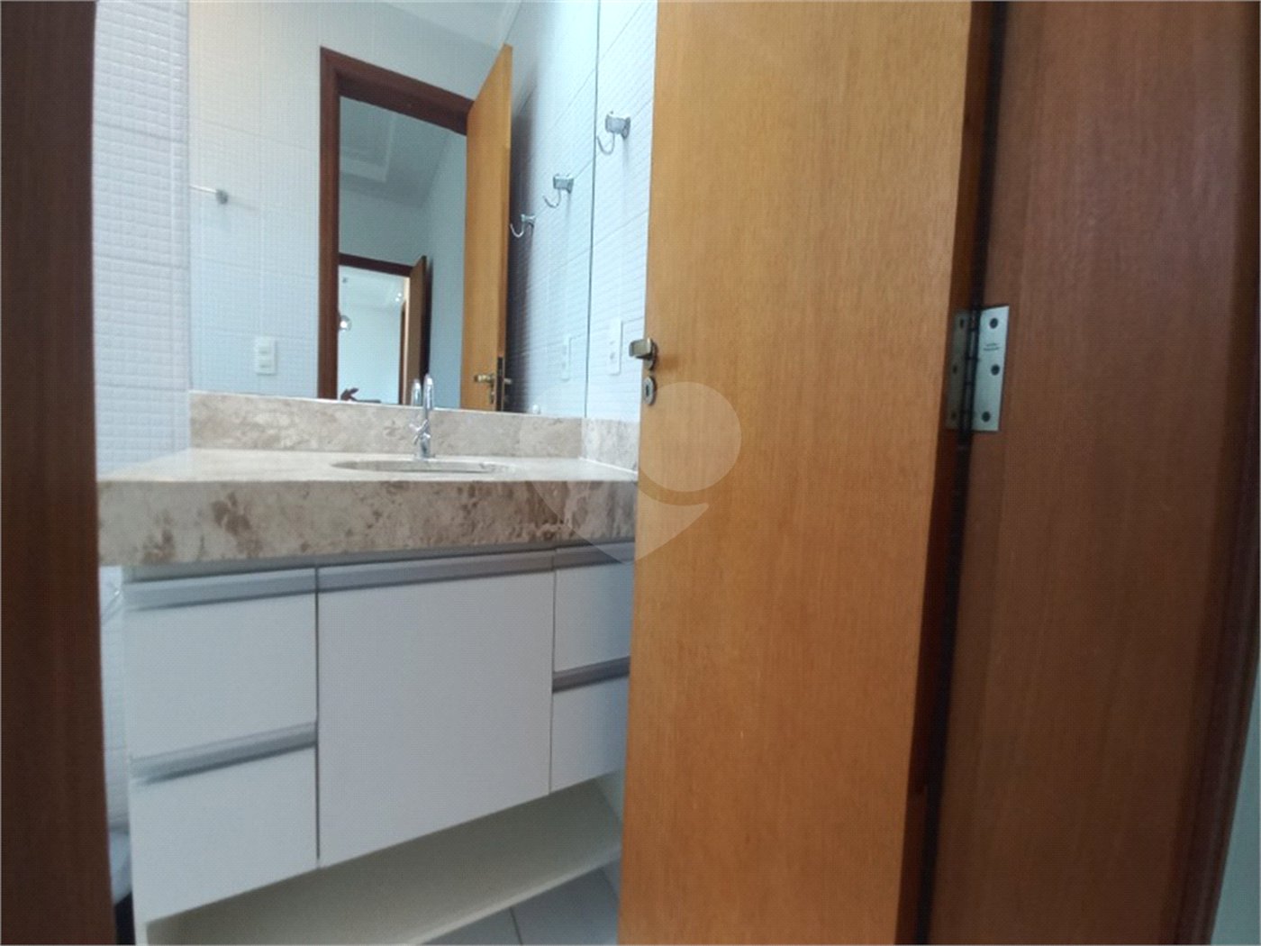 Apartamento à venda com 3 quartos, sendo 1 suíte, em Jardim Rossignatti, Indaiatuba, SP