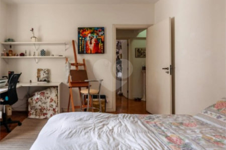 Apartamento à venda com 3 quartos, sendo 1 suíte, em Bela Vista, São Paulo, SP
