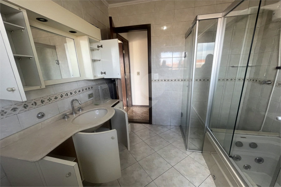 Sobrado à venda com 5 quartos, sendo 2 suítes,  em Jaçanã, São Paulo, SP