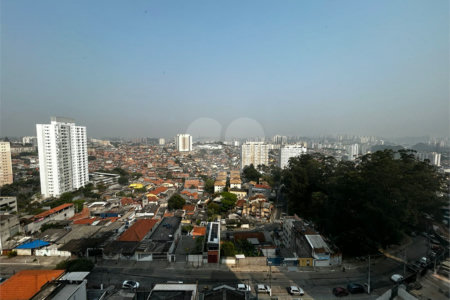 Apartamento à venda com 3 quartos, sendo 1 suíte,  em Jardim Caboré, São Paulo, SP