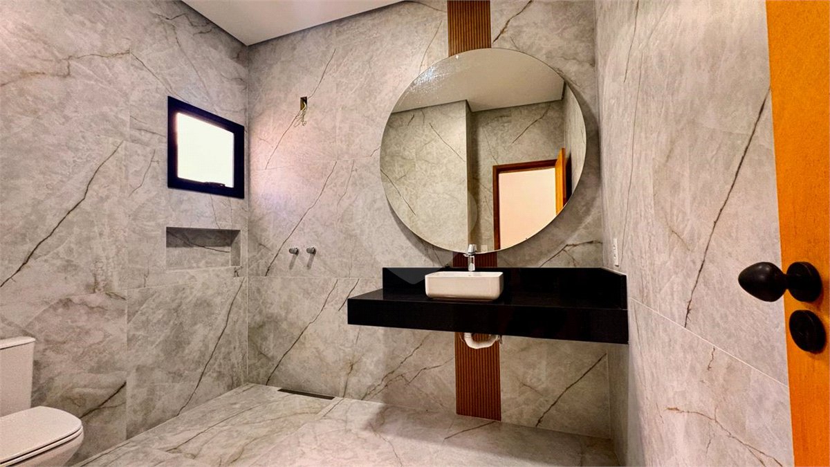 Casa à venda com 3 suítes no condomínio Campos do Conde I e II, Sorocaba - SP
