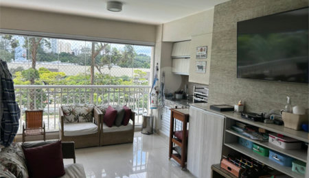 Apartamento à venda com 3 suítes em Jardim Marajoara, São Paulo, SP